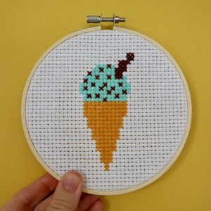 Mint Chocolate Chip Ice Lolly Cross Stitch Kit | Beginners